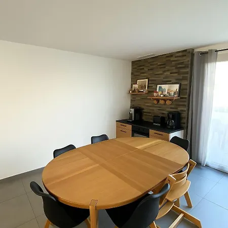 Hébergement de vacances L'oasis Du Restincle *
