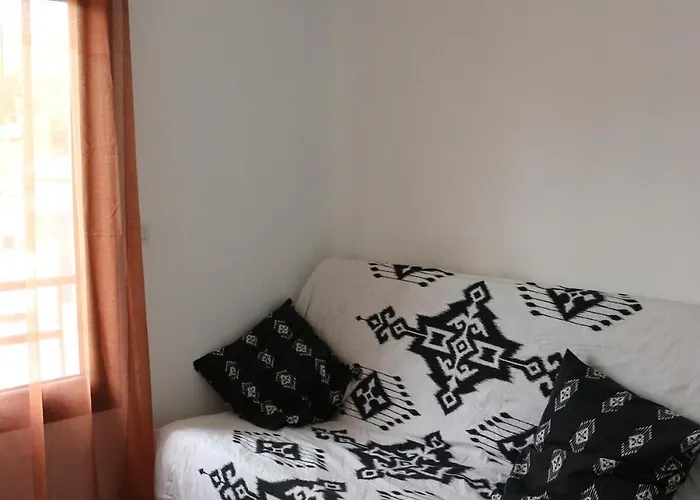 L'oasis Du Restincle Hébergement de vacances *